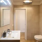 Essenza House Piazza Fiume 4*