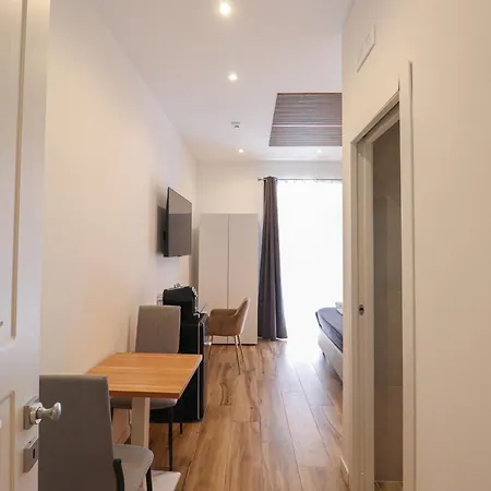 Essenza House Piazza Fiume Roma