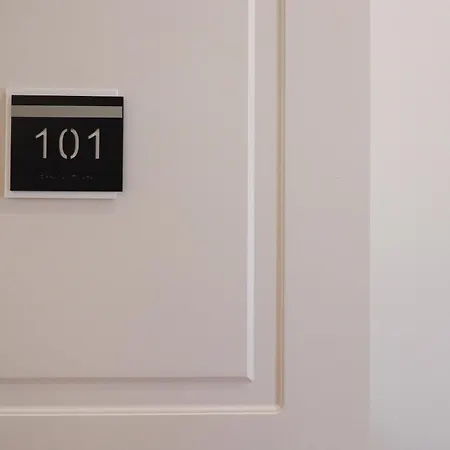 Гостевой дом Essenza House