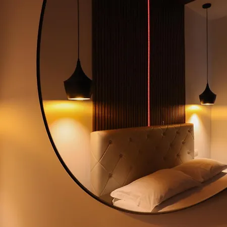 Гостевой дом Essenza House *