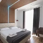 Essenza House Via Alessandria Affittacamere 4*