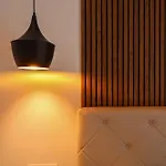 Affittacamere Essenza House Via Alessandria