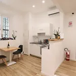 Essenza House Via Alessandria 4* Roma